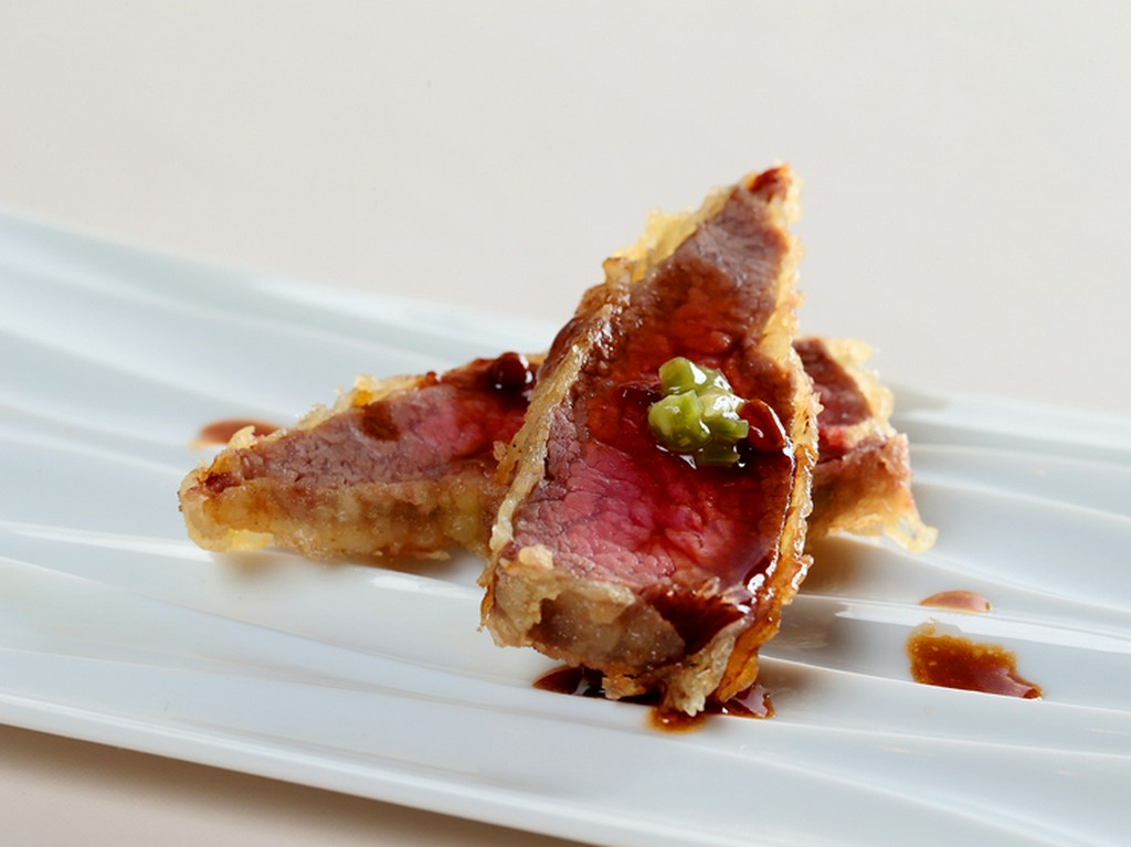 和牛の天ぷらフォンドヴォーソース