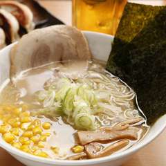 本店にはないこの店オリジナルの人気メニュー『塩ラーメン』