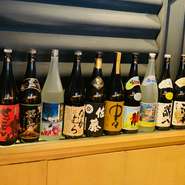 当店のコースは、＋1600円で飲み放題がお付けできます。『源氏コース』の他にもご用意できるコースがありますので、コース内容の詳細をご確認下さいませ。