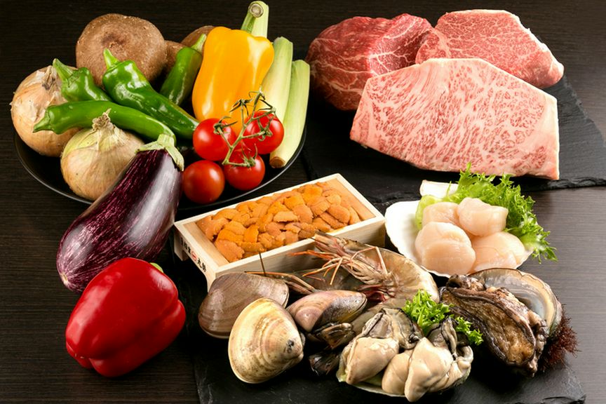 肉卸業を営む社長厳選の和牛、全国各地の新鮮な魚介類