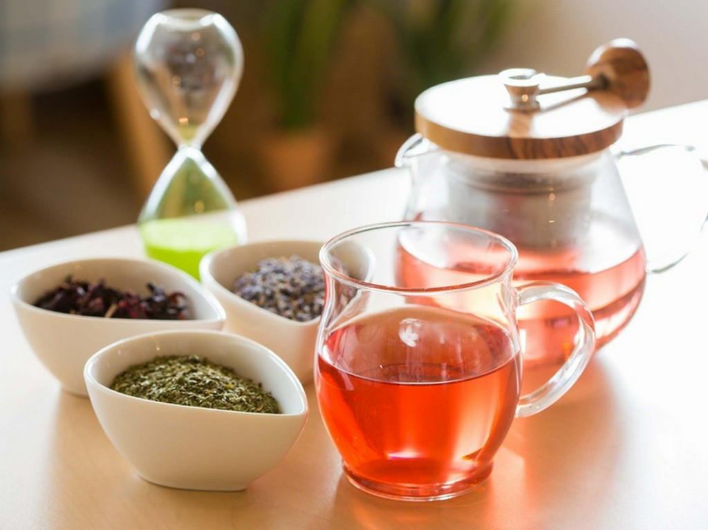 飲みやすく香りも良い、「ブレンド漢方茶」