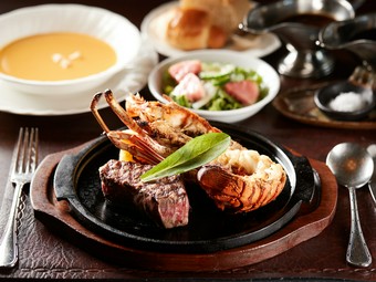 山の幸と海の幸の協演『ステーキ＆伊勢海老（石垣島産）セット』（休止中）