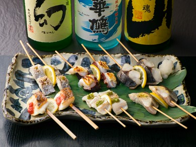 広島の地酒をメインに、日本酒が豊富な品揃え