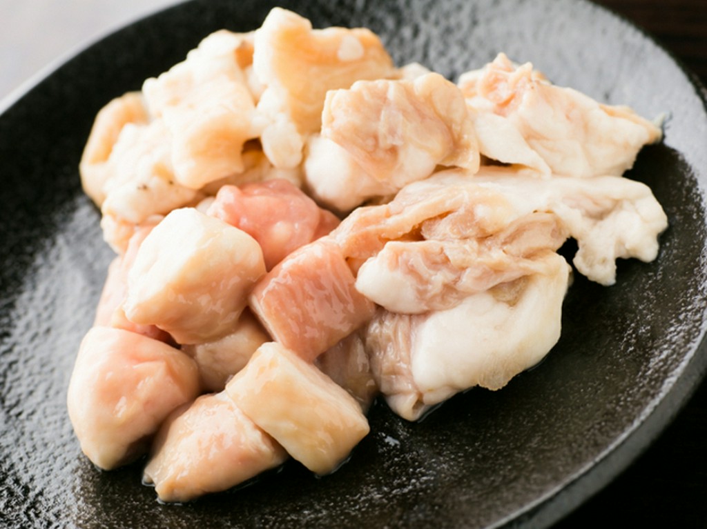 ニューオープンのホルモン・焼肉屋で楽しい食事を