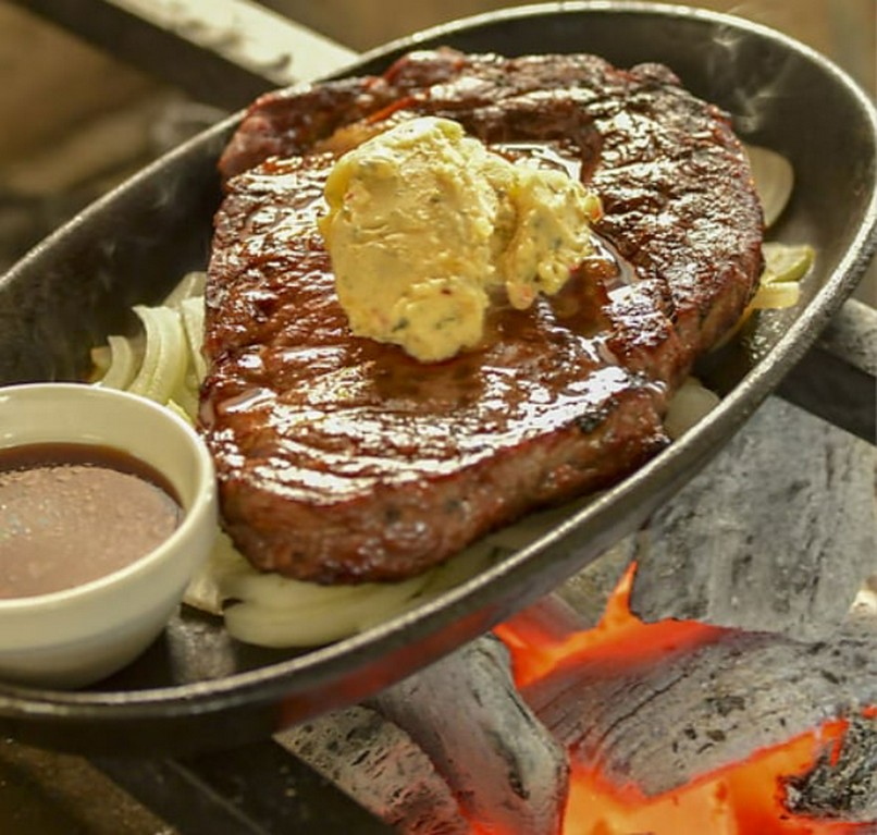 リブロースステーキ