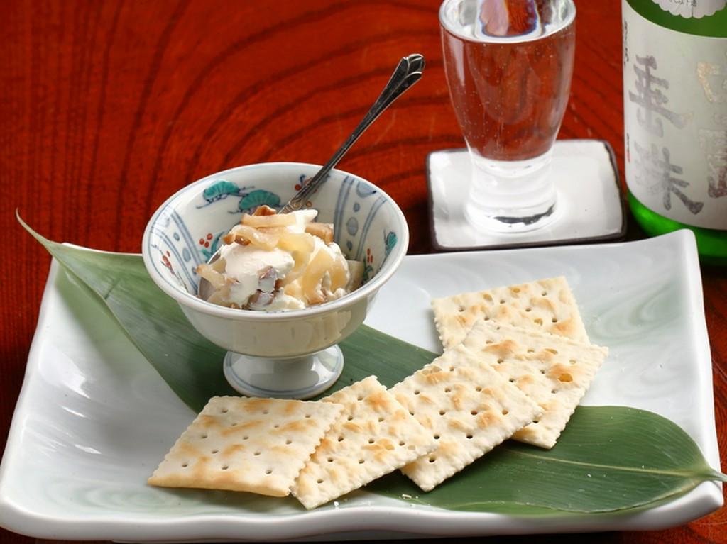 いぶりがっこチーズ　クラッカー付き