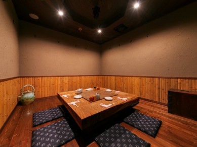 利用人数に応じて細やかに選べる、多彩に用意された個室