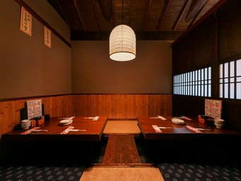 活気溢れる店内は、宴会や合コンなどの飲み会に最適