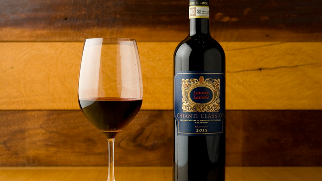 食卓に奥深い味わいをもたらす、個性のあるワイン