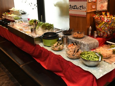 バリエーション豊富な料理を楽しめる食べ放題プランが充実