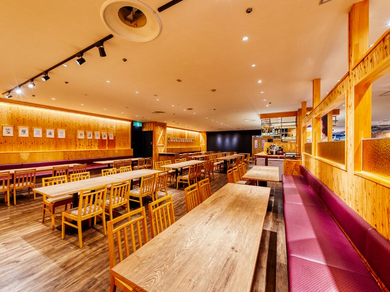 料理にも雰囲気にもこだわりたい、大人のデートに最適