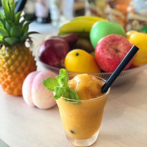 ドリンクは全てテイクアウトOK!人気県内トップを目指す