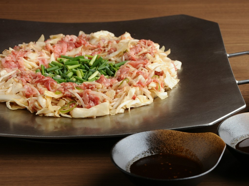 『炊き肉』を初めて味わう方におすすめ『炊き肉～カルビ・ロース・いか（1人前）』