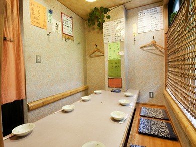 1階と2階に個室座敷ございます