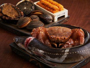 四季折々の食材をシェフ自ら市場に出向き厳選