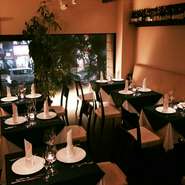 ・本コースはX'mas限定(12月23日～12月25日の3日間)の特別コースとなっております

・本コースは2名様から承っております

・12/23～12/25はランチがお休みとなります。

・本コースは完全ご予約制となっております。
尚、食材確保の為 クリスマスディナーのご予約はキャンセル不可とさせて頂いております。誠に申し訳ございませんが、ご理解とご協力の程お願い致します