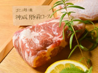 北海道・神威豚や千葉・総州古白鶏など全国各地のブランド肉
