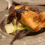 前菜2種類+メイン２種類（プリフィックスよりチョイス）のゴージャスな全4皿のコースです。