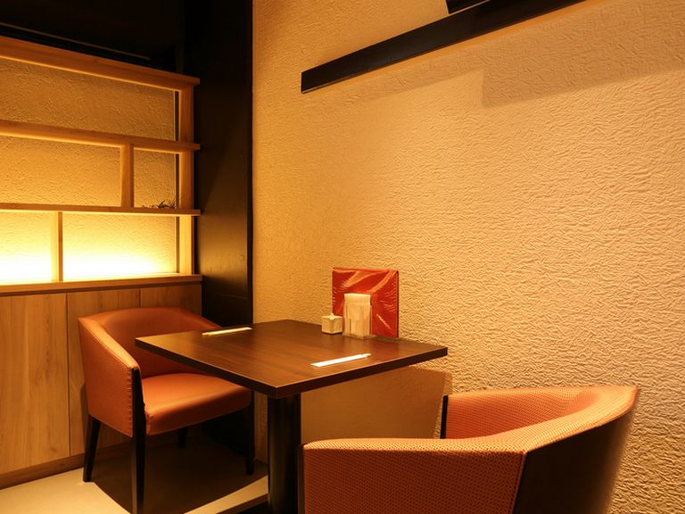 時間を忘れて語り合いたい2人にぴったりのカップルシート