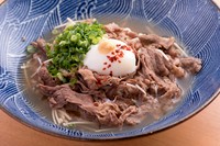 体の芯からぽかぽかと温まる、甘辛肉が絶品『温玉肉豆腐』