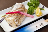 写真は　太刀魚塩焼き
