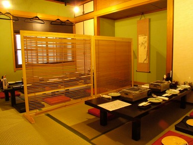 松山で個室のあるお店 焼肉 ステーキ ヒトサラ