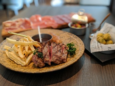 渋谷の夏においしいお酒と料理があるお店 お酒がすすむ夏飲み特集 21 ヒトサラ 渋谷の夏においしいお酒と料理があるお店 お酒がすすむ夏飲み特集 21 ヒトサラ