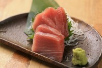 マグロの王様！　本マグロのお刺身です。