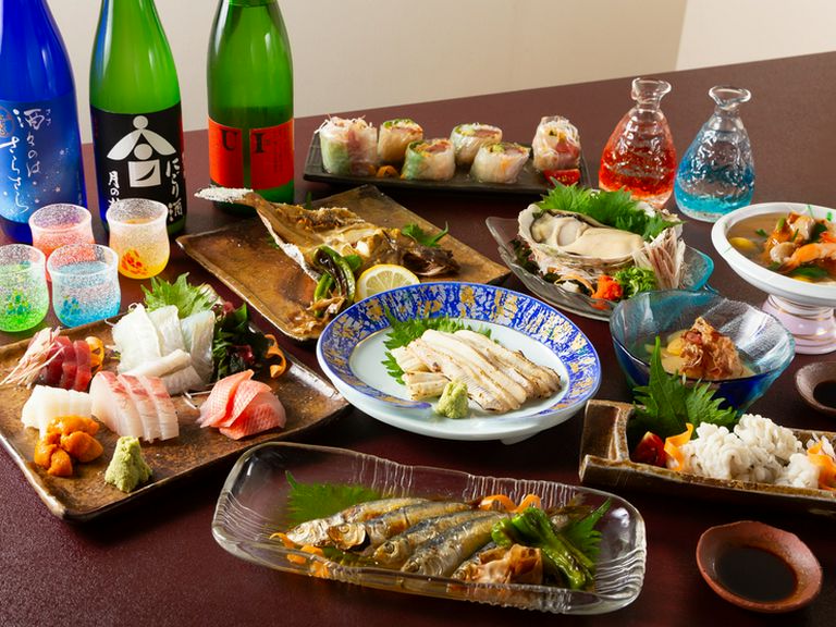 毎日朝一番で仕入れる、新鮮な魚介や野菜が織りなす和食が美味