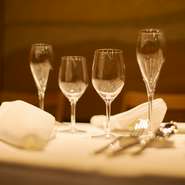 二人で祝う記念日ディナー、旅行時の金沢フレンチに格好の舞台