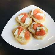 イタリア名物軽いおつまみ
ワインのお供にどうぞ