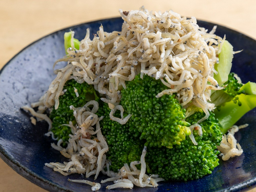 あさりだしのしらすとブロッコリー