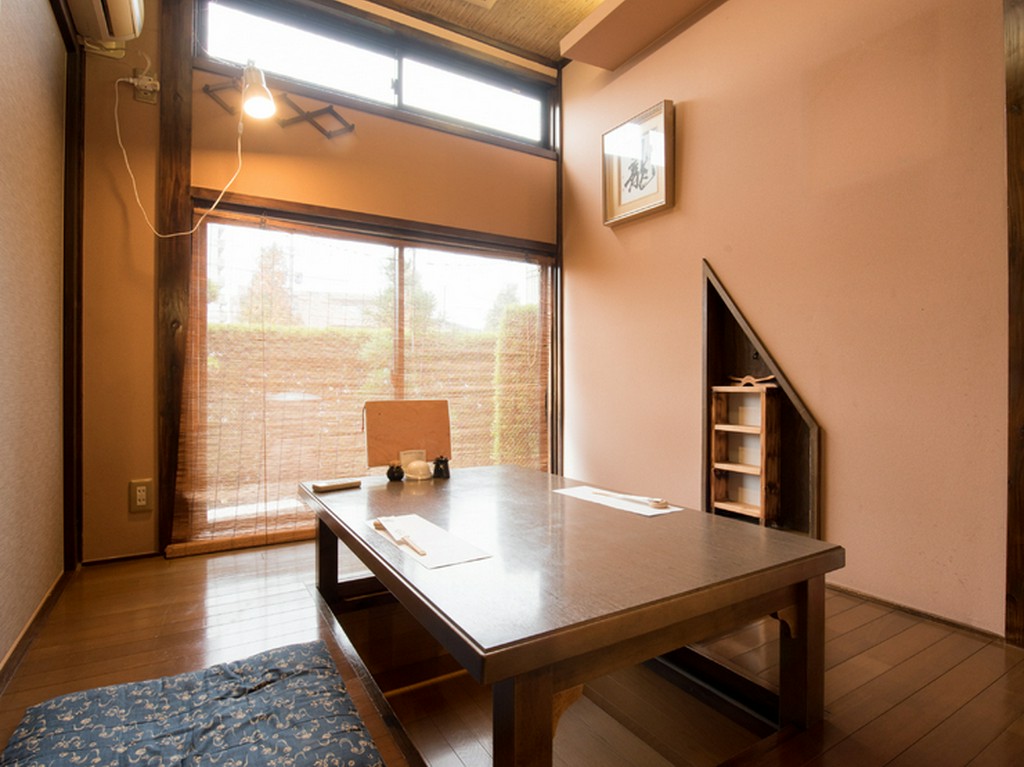 心地よい気配りのあるサービスで、楽しいひとときを提供