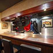 店内はアットホームなカウンター席が7席。お1人さまや少人数で気軽に足を運ぶのにはうってつけ。気軽に立ち寄りサクッと1杯。そんな利用スタイルがおすすめです。