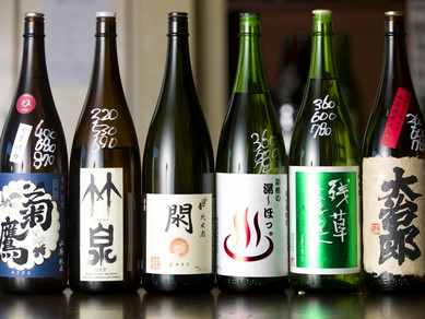 日本酒多種取り揃えております！