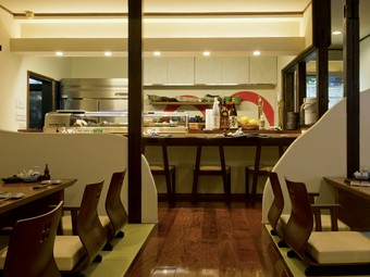 お手頃なコースともっきりの地酒で美味しい宴会を