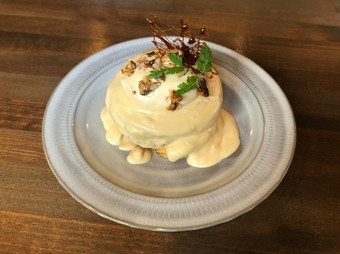 チーズパンケーキ 【Ski Queen】