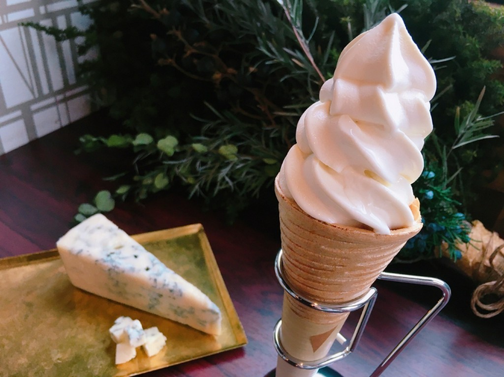 チーズソフトクリーム