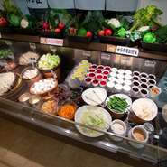新鮮なお野菜もたっぷりと味わえる