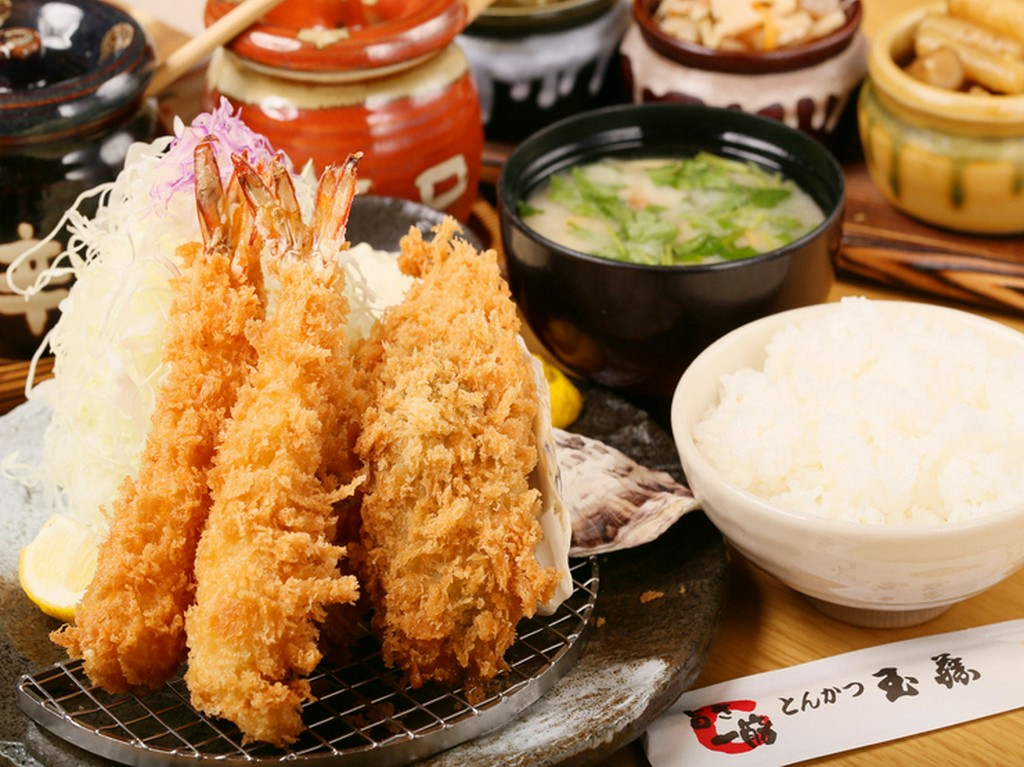 1年を通して楽しめる『えびかき定食』