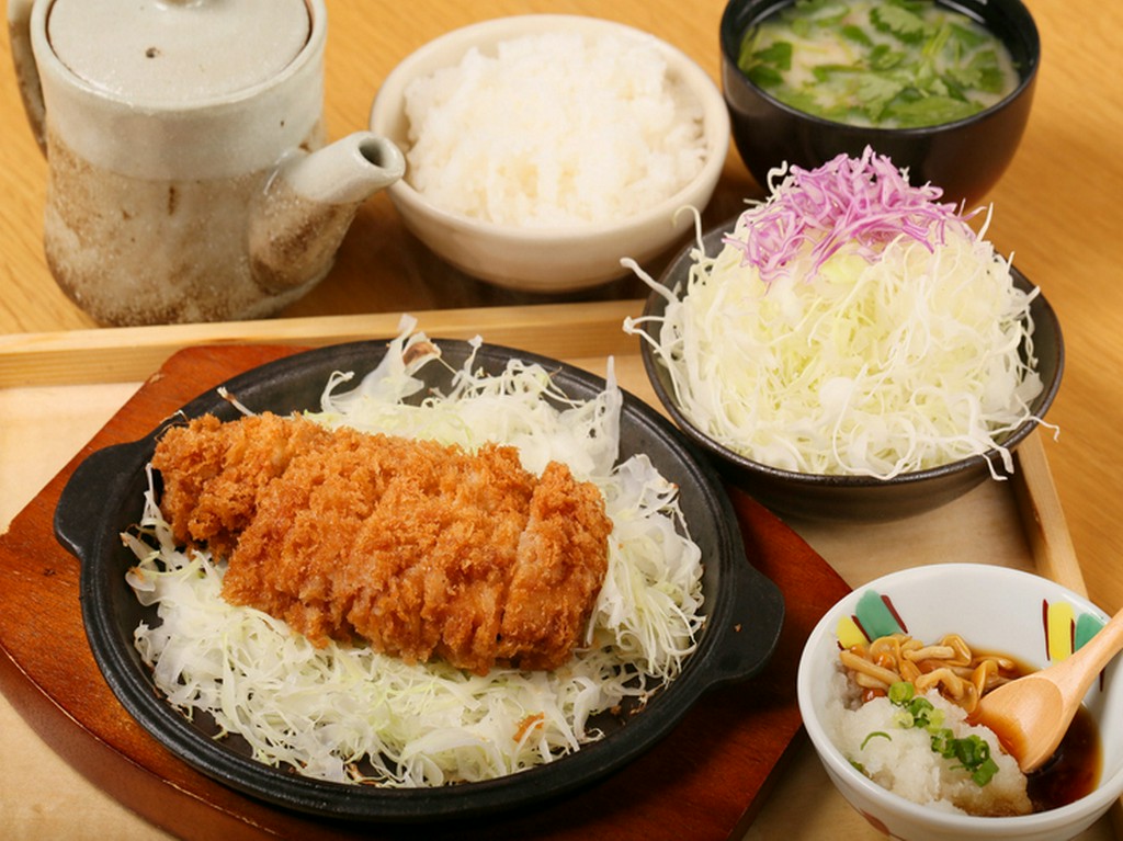 厳選された豚肉の旨みをトコトン味わい尽くす