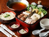 具だくさんの京風うどんすき『権太呂なべ』が看板メニュー