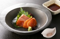 津本式の技術を伝授した職人による、ほいど家仕立ての熟成魚です。