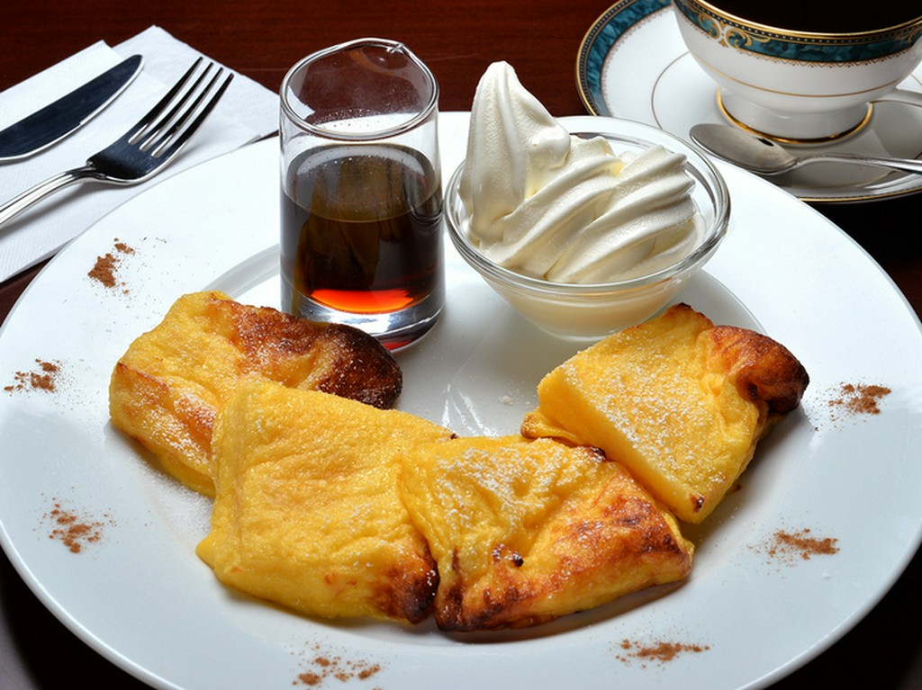 プリンのような食感が楽しめる『特製フレンチトースト』