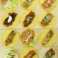 本場メキシコの味！　12種もの多彩な具が集う『タコス マサ』