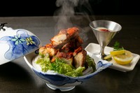オーダー後ソテーしローストいたしますのでお時間かかります。お席で軽く燻製させていただきます。