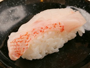北海道産の米を使った、こだわりの「シャリ」