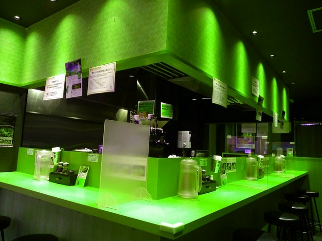 カウンター席がある