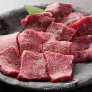 肉の楽しみ方を教えてくれる、充実のラインナップの『赤身肉』