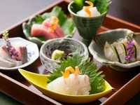 店主の目利きで厳選した魚介を堪能『造り盛り合わせ』